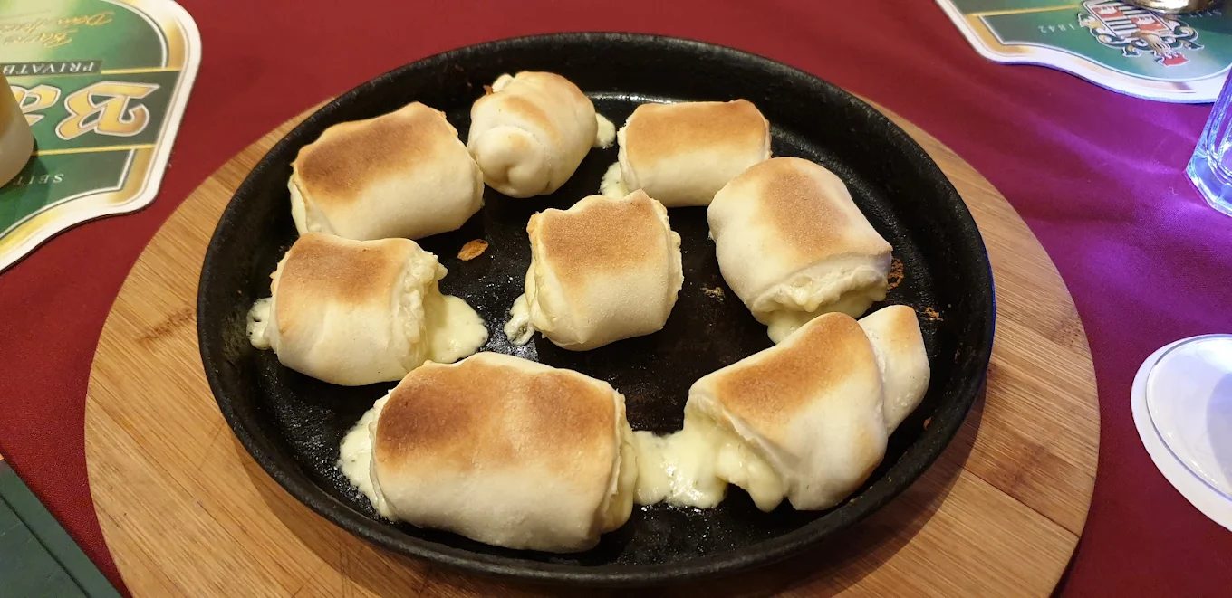 Pizza Rolls